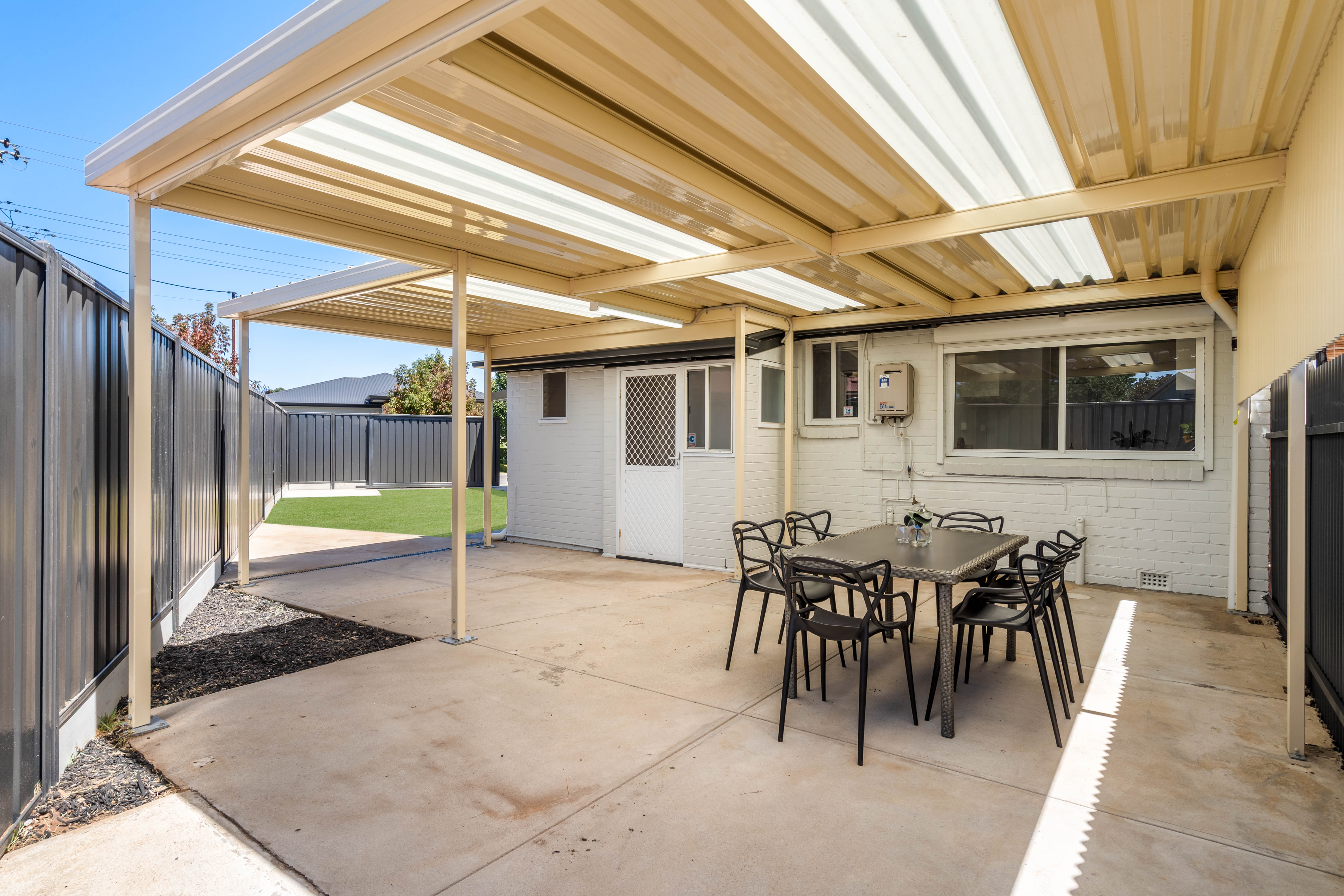 Covered outdoor entertaining area